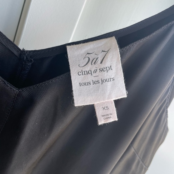 CINQ Á SEPT Amia Satin V-Neck Jumpsuit 🖤🖤 - Picture 8 of 8